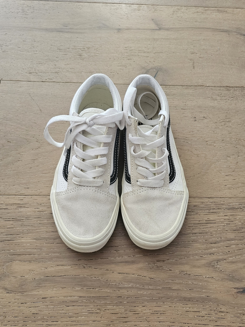 Vans Kids White and Black Low-Top Lace-Up Sneakers